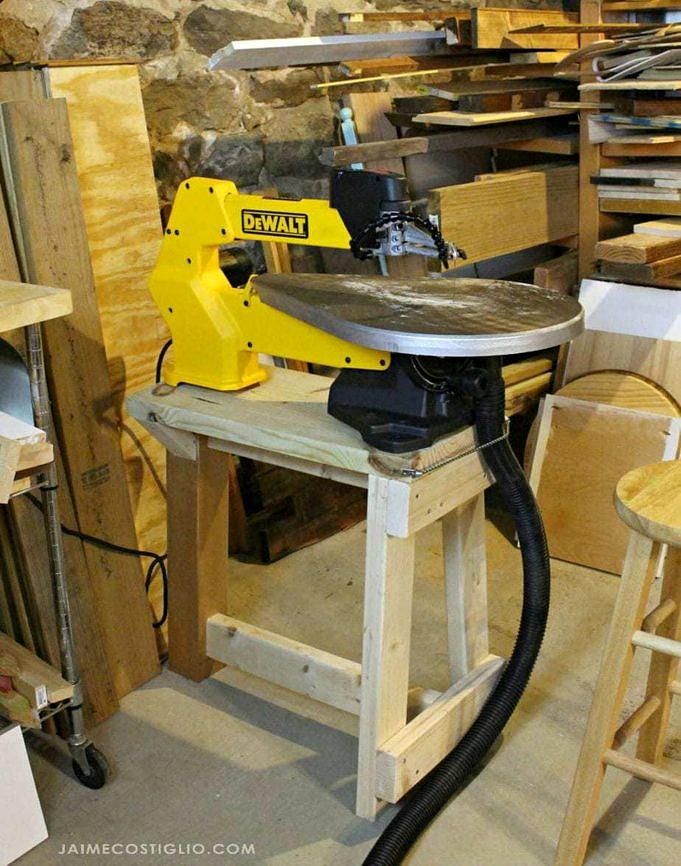 What Wood Is Used For Scroll Saw Projects?
